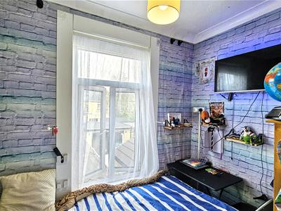 Picture 8